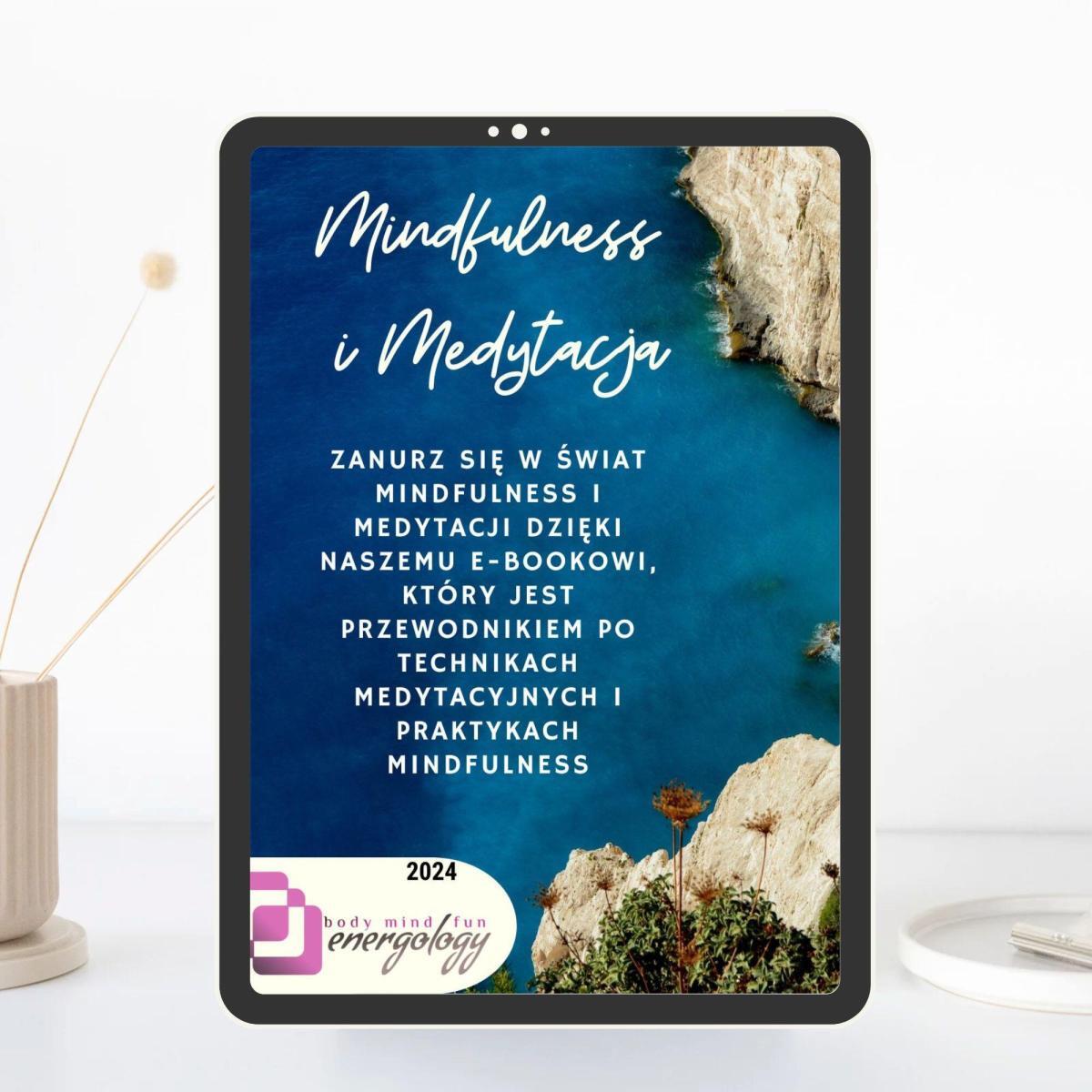 E book "MINDFULNESS I MEDYTACJA"